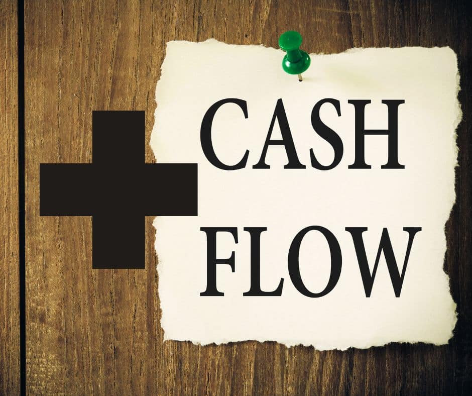 cash flow vs profit and loss